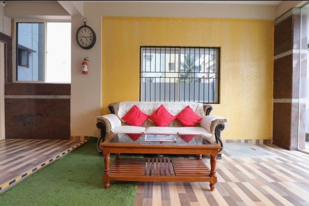 Mapletree Inn Bangalore Exterior photo